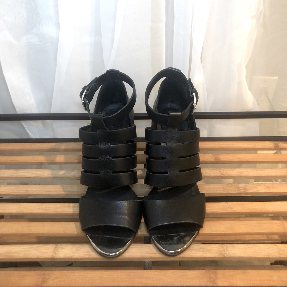 TOPSHOP Black Block Heels